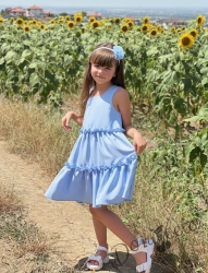 Официална или ежедневна детска лятна рокля с къдрички в светлосиньо 
