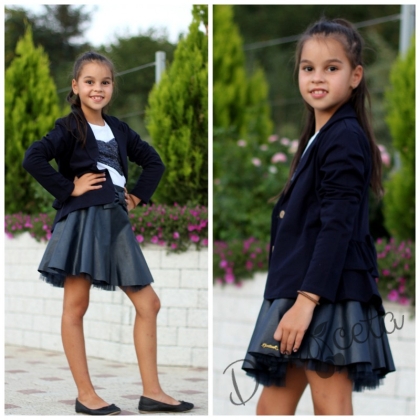 Set of a skirt and a jacket in red