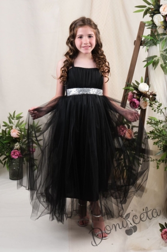 Официална детска дълга рокля без ръкав в черно с колан в сребристо и тюл 1