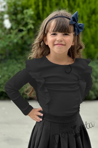 Детска блуза за момиче с дълъг ръкав и къдрици в черно 1