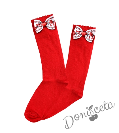 Детски 3/4 чорапи в червено с панделка на фолклорни/етно мотиви 1