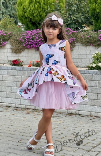 Pink girls dress with tulle