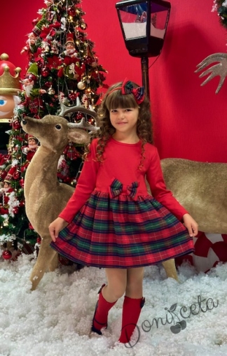 Official children's dress with long sleeves in red with lace and tulle