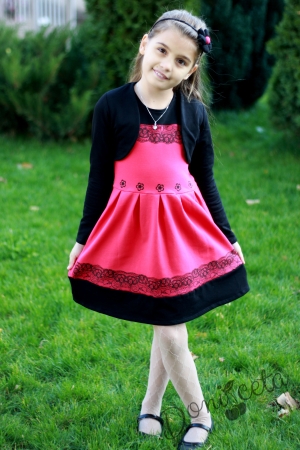 Ежедневна детска рокля в цвят малина с болеро в черно 