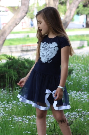 Детска лятна рокля в тъмносиньо със сърце