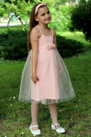 Summer children's dress in pink with tulle