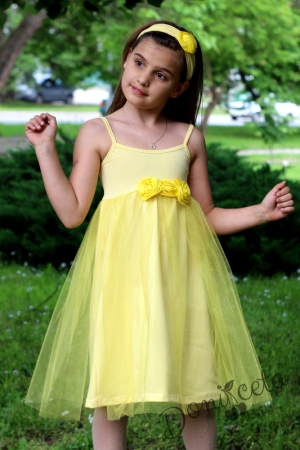 Summer children's dress in yelloew with tulle