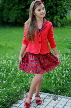 Детски комплект за момиче от карирана пола и сако в червено и каре 4
