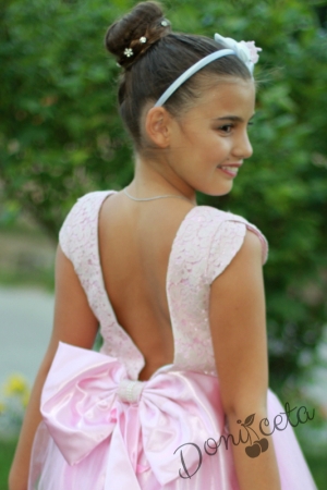 Официална детска дълга рокля в розово с гол гръб