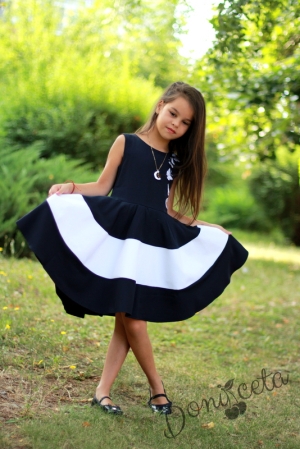 Официална детска рокля в тъмносиньо с 3D пеперуди тип клош в бяло Оля 8
