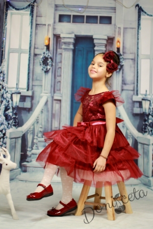 Детска рокля в бордо с тюл на пластове