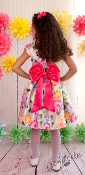 Официална детска рокля с розички и тюл в циклама