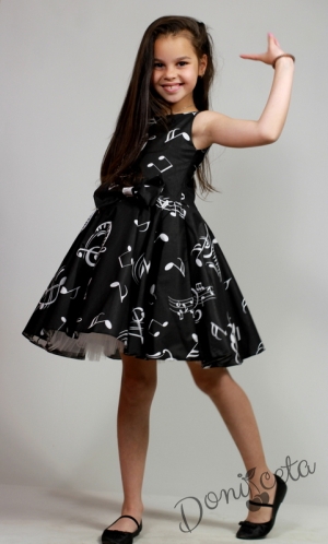 Официална детска рокля в черно с ноти тип клош Симона 7
