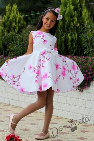 Детска рокля в бяло на нежни розови цветя/орхидеи тип клош Розалинда 9