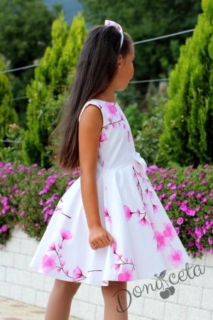 Детска рокля в бяло на нежни розови цветя/орхидеи тип клош Розалинда 10