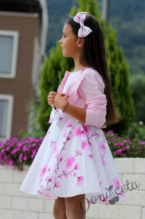 Детска рокля в бяло на нежни розови цветя тип клош Розалинда с болеро в розово 6