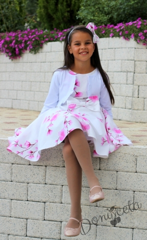 Детска рокля в бяло на нежни розови цветя тип клош Розалинда с болеро в бяло 1