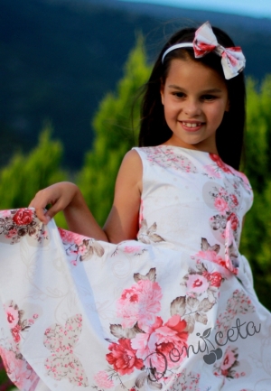 Детска рокля в бяло с цветя в червено тип клош на цветя Христин