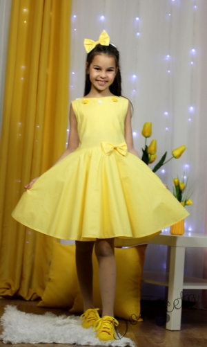 Детска рокля в жълто клош с бяло болеро 1