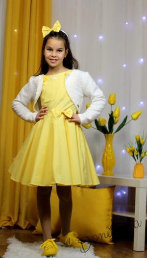 Детска рокля в жълто клош с бяло болеро 2