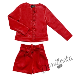 Комплект Дивна от кожено яке с цип и къси кожени панталони в червено