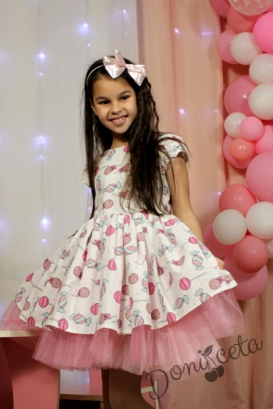 Официална детска рокля в розово с бонбони и близалки