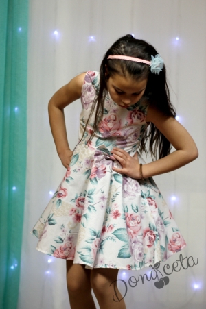 Детска рокля клош на нежни цветя  9166442 10