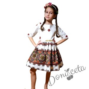 Официална детска рокля в екрю с фолклорни/етно мотиви тип народна носия
