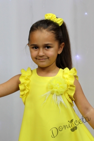 Официална или ежедневна детска рокля в жълто с къдрички 4