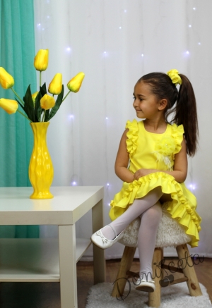 Официална или ежедневна детска рокля в жълто с къдрички 15