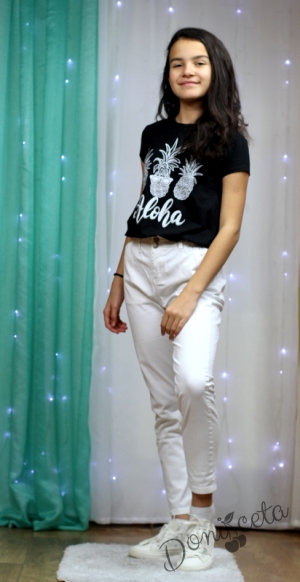 Комплект от летен панталон за момиче в бяло с тениска в черно