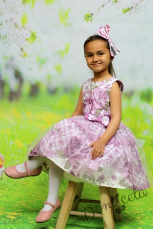 Детска лилава рокля на цветя