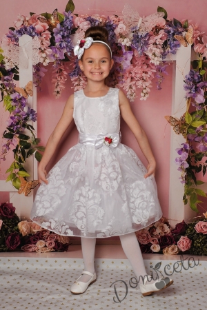 Официална детска рокля без ръкав в бяло на цветя 177Б