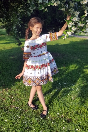 Детска рокля с фолклорни/етно мотиви тип народна  носия 876421