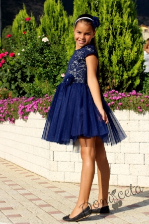  Official children's dress in dark blue with lace and tulle