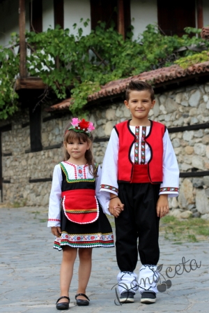 Детска народна носия 20- комплект от сукман с престилка с фолклорни/етно мотиви за момиче
