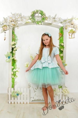 Официална детска рокля Надежда в тюркоаз/мента с къс ръкав на цветя и тюл 