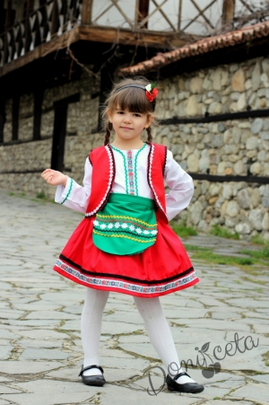 Детска народна носия 18- момиче-пола, риза, елек и престилка в зелено с етно фолклорни мотиви 