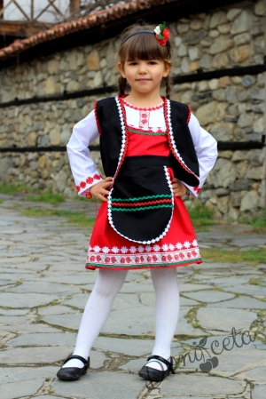 Детска народна носия 21-сукман,престилка с фолклорни/етно мотиви и елек