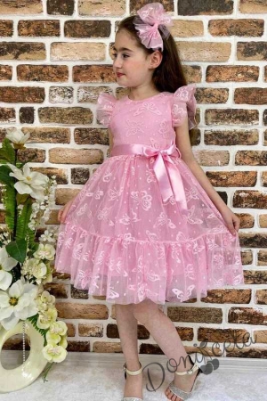 Детска рокля с къс ръкав в розово с пеперуди и панделка за коса