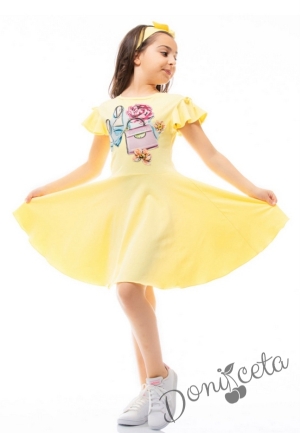 Детска рокля Contrast с къс ръкав в жълто 747223