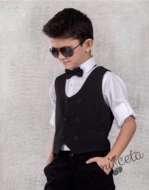 Официален комплект за момче от елек в черно, риза в бяло, панталон и папийонка