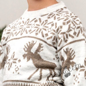 Детски коледен пуловер в екрю с еленчета за момче 6748625
