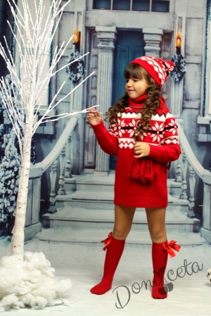 Детска плетена зимна рокля в червено с шапка и шал 3