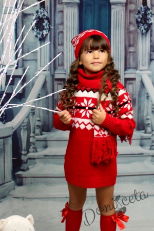 Детска плетена зимна рокля в червено с шапка и шал7