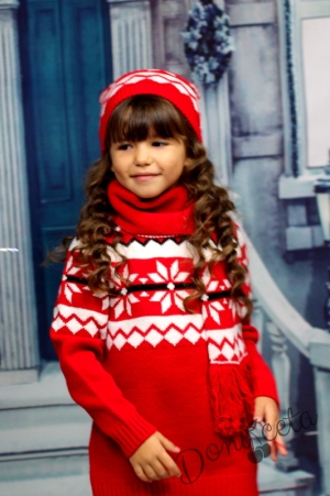 Детска плетена зимна рокля в червено с шапка и шал 9