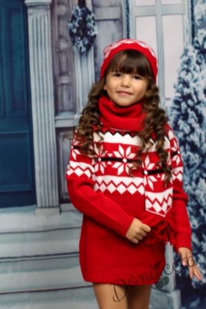 Детска плетена зимна рокля в червено с шапка и шал 11