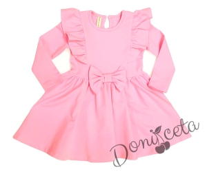 Детска рокля в розово с дълъг ръкав и панделка