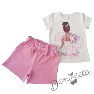 Летен комплект момиче от къси панталони в розово и тениска в екрю момиче