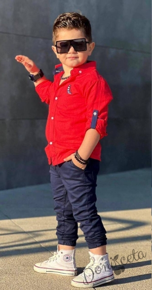 Комплект от риза в червено и панталон в тъмносиньо за момче